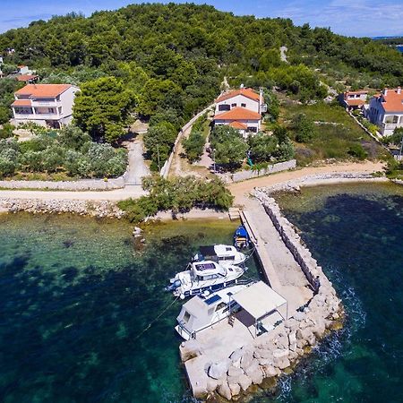 Apartments By The Sea Zdrelac, Pasman - 12662 Dış mekan fotoğraf