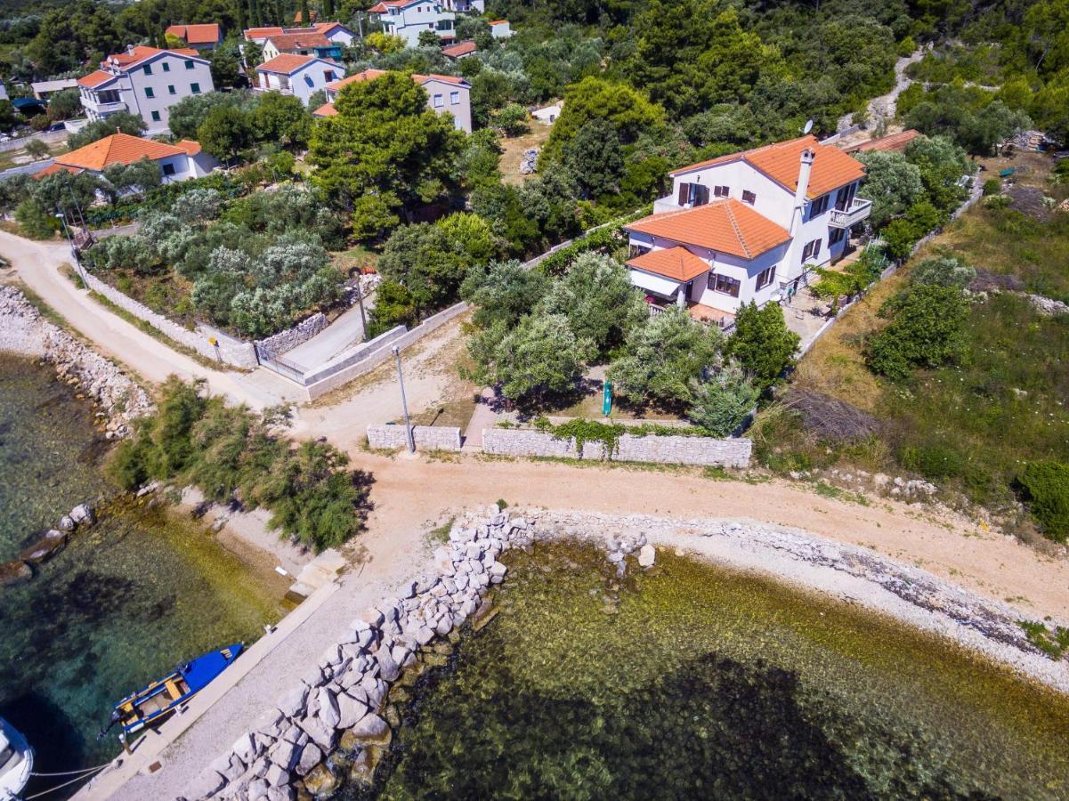 Apartments By The Sea Zdrelac, Pasman - 12662 Dış mekan fotoğraf